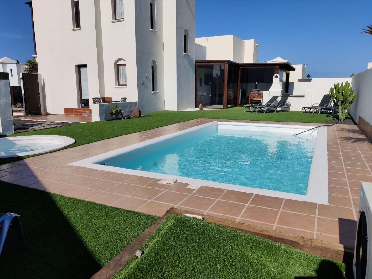 Villa Lanzarote Deluxe & Spa Pool Playa Blanca  Buitenkant foto