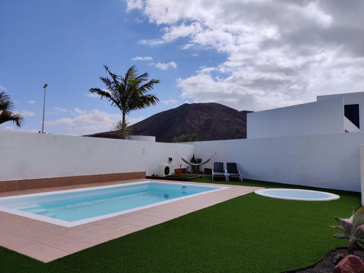 Villa Lanzarote Deluxe & Spa Pool Playa Blanca  Buitenkant foto