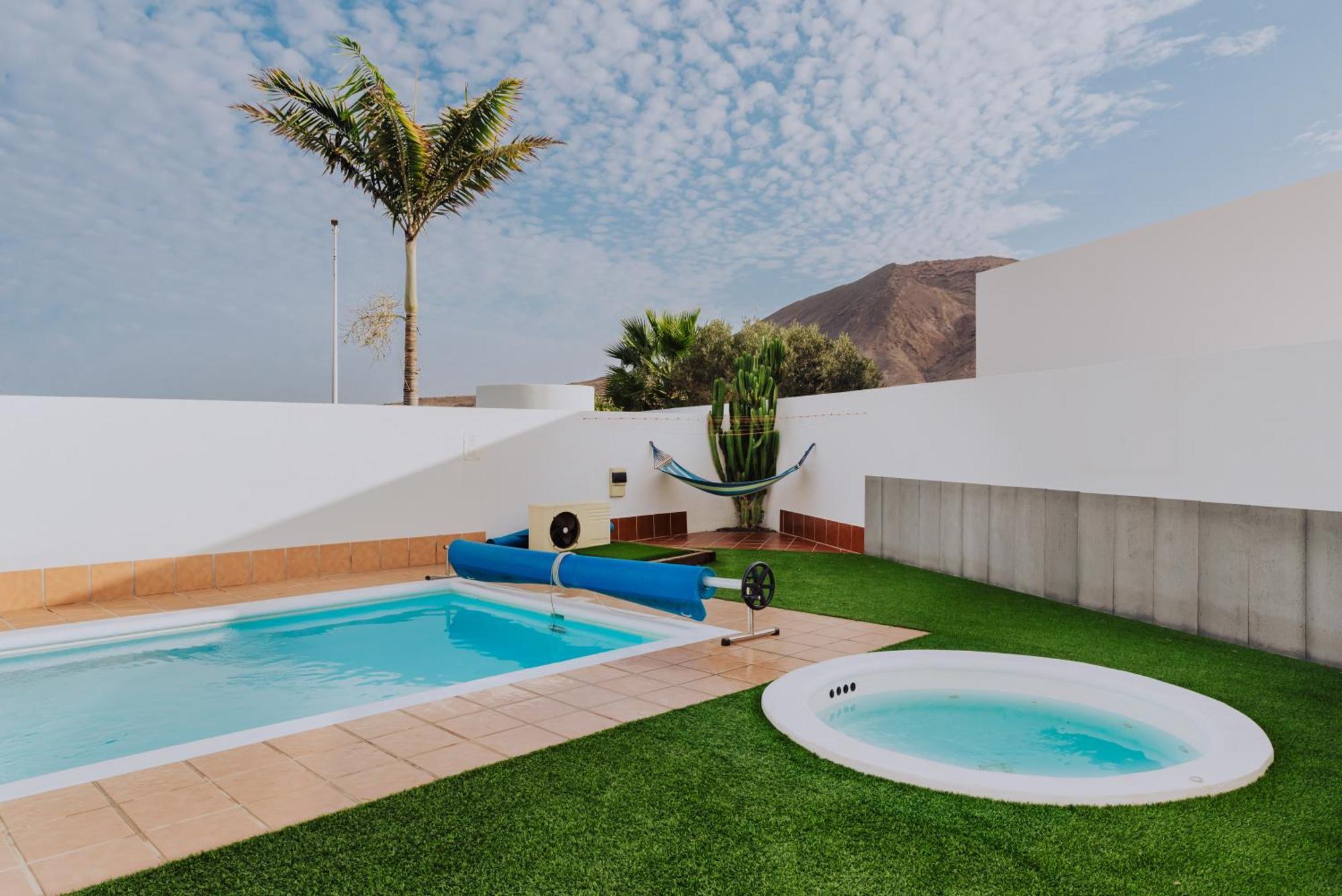 Villa Lanzarote Deluxe & Spa Pool Playa Blanca  Buitenkant foto